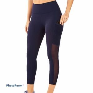 ✨ Mila High Waisted Pocket Capri✨